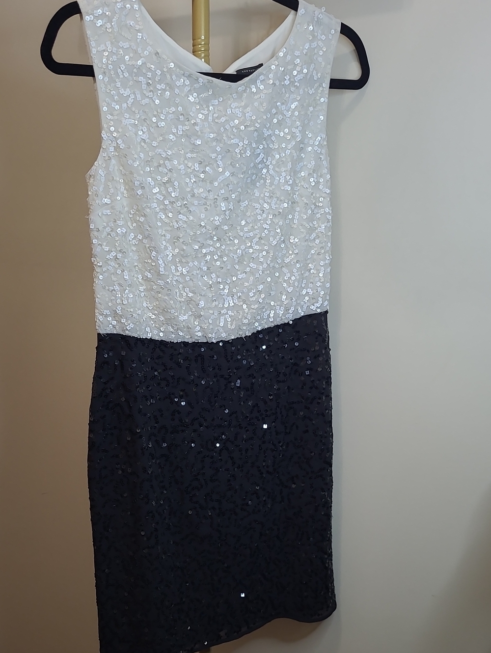 NWT Ann Taylor Creamy White & Black Sequin Sleeveless Dress size 0